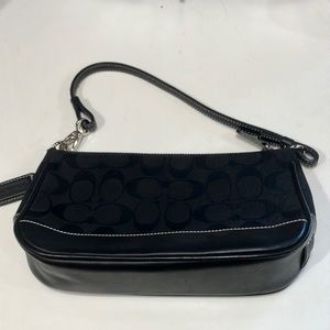Coach vintage black C fabric shoulder bag